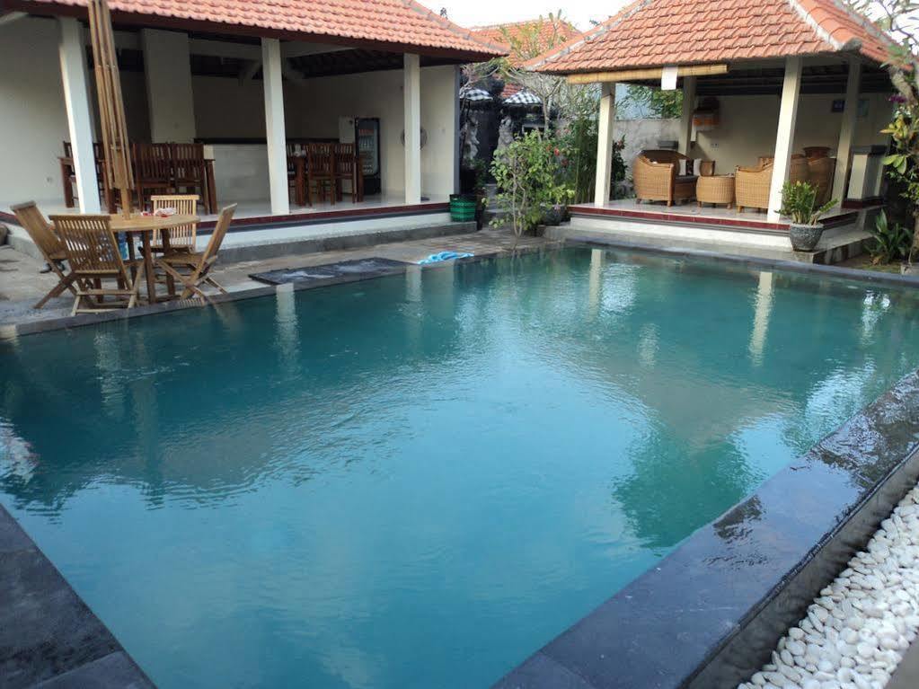 Puri Clinton Bali Apartamento Nusa Dua  Exterior foto